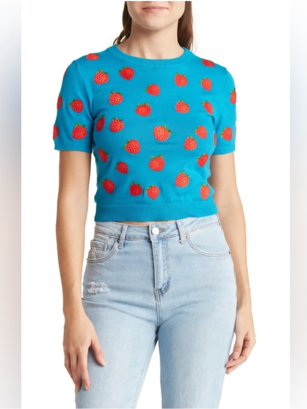 NWT! Alice and Olivia Ciara Embroidered Strawberry Pullover Sweater - Picture 4 of 16